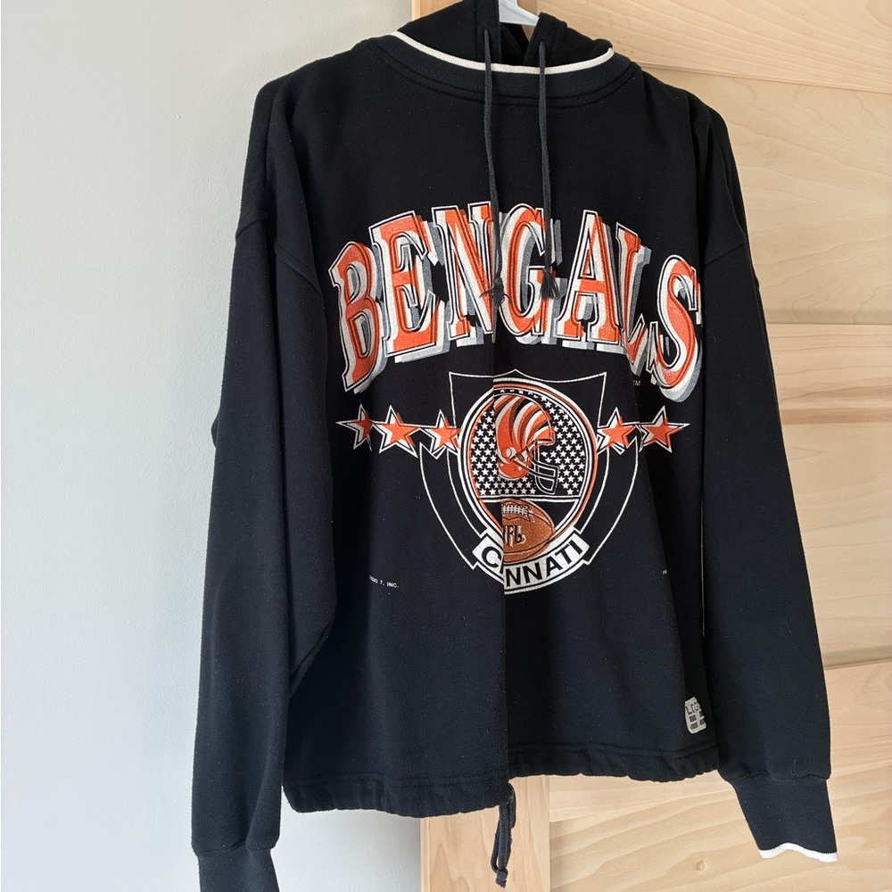 Retro Bengals Black Hoodie 1990’s